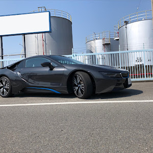 i8 クーペ 2Z15