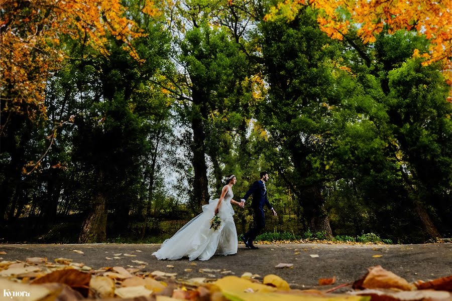 Wedding photographer David Almajano (kynora). Photo of 12 December 2023