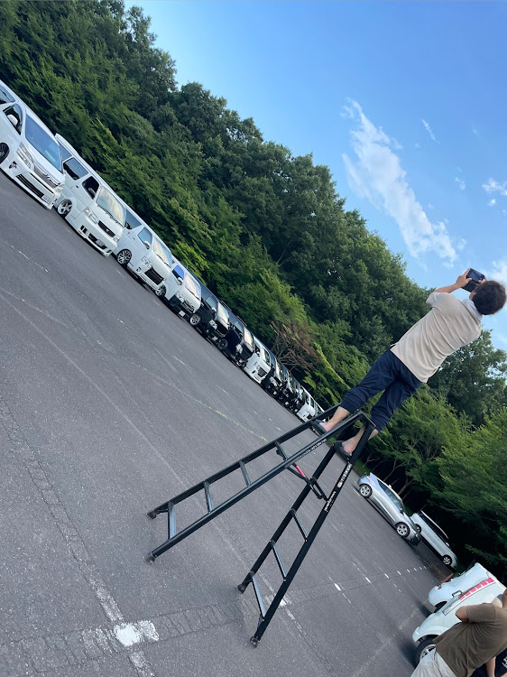 ハイエースバンのたかぼうさんが投稿したカスタム事例の投稿画像2枚目
