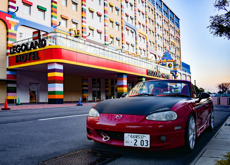 ロードスターのロードスターNR-A・明日は(も)デブ活🐷・もうすぐ引っ越し・古いテレビは4,000円で売れました・NBロードスターの積載能力よ…😅に関するカスタム事例の投稿画像6枚目