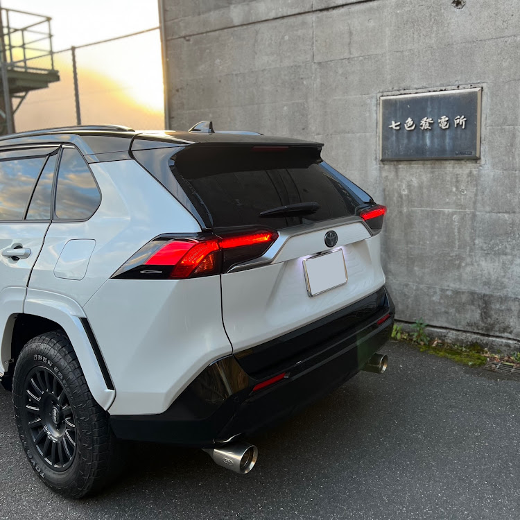 RAV4のダム活・ドライブ・車少なめの投稿に関するカスタム事例の投稿画像2枚目