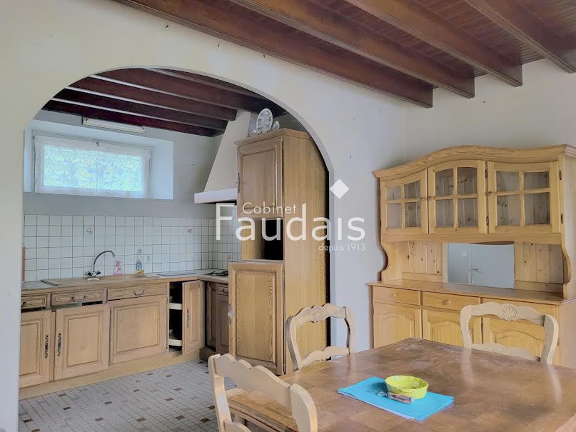 Vente maison 6 pièces 107 m² à Lingreville (50660), 199 000 €