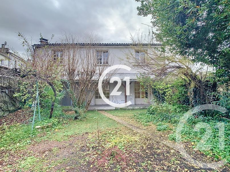 Vente maison 3 pièces 79.5 m² à Cognac (16100), 151 500 €