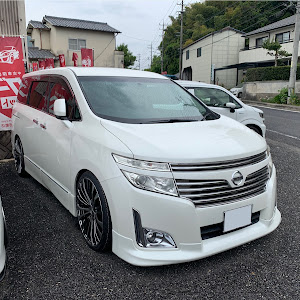 エルグランド TE52