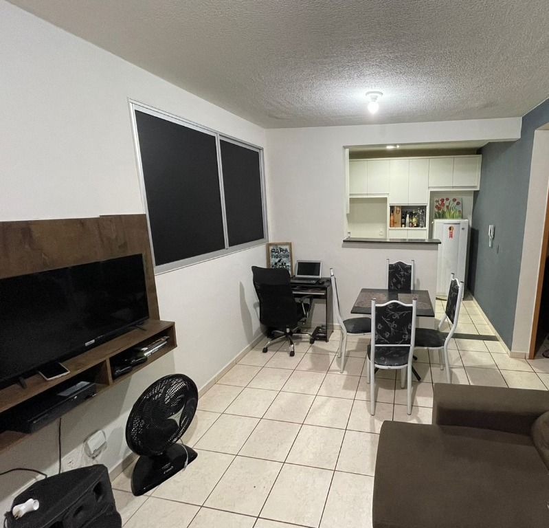 Apartamento com 2 dormitórios à venda, 49 m² por R$ 150.000,00 - Olinda - Uberaba/MG