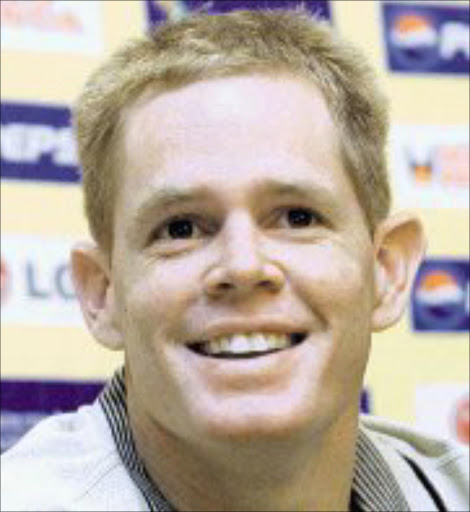 LEGEND: Shaun Pollock. Pic. Terry Shean. 15/8/05. © Sunday Times.