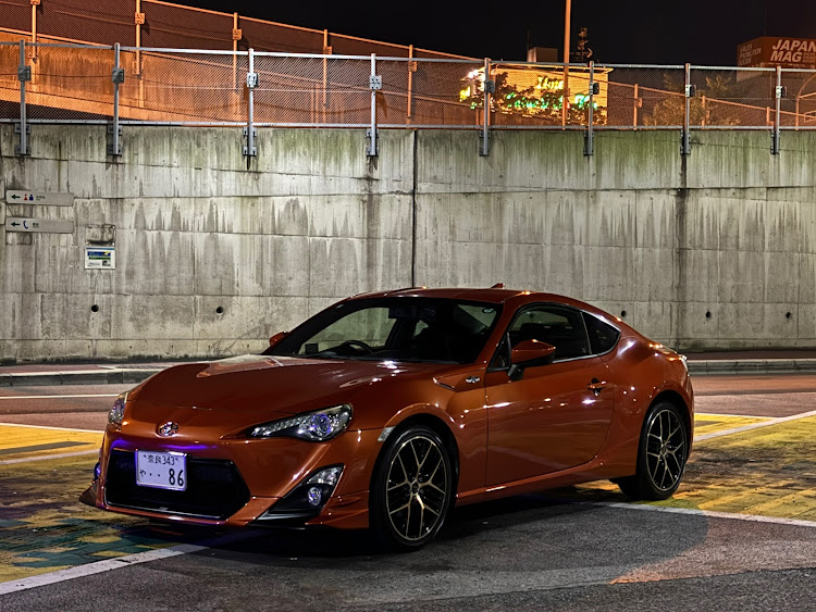 86のZN6・TRD・86・東大阪PA・ドライブに関するカスタム事例の投稿画像1枚目