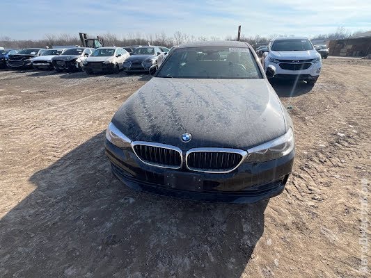 продам авто BMW 530 5er (F10) фото 2