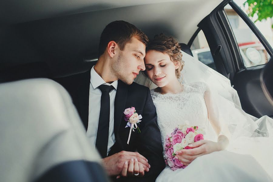 Wedding photographer Sergey Kravchuk (greyton). Photo of 18 May 2015