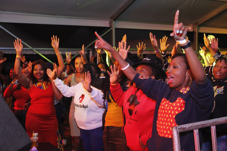 Mugithi fans dance to the tunes