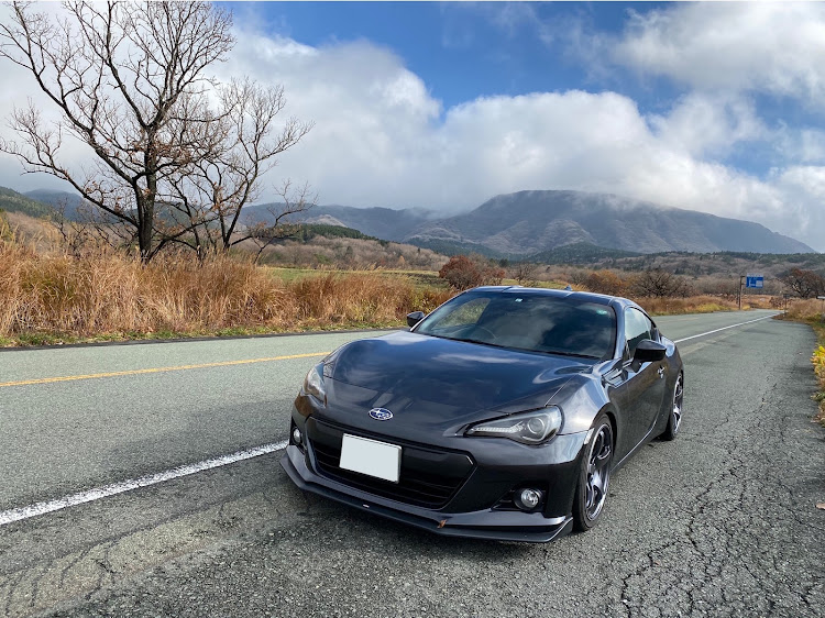 BRZの大分県・熊本県・YOKOHAMA ADVAN・ダークグレーメタリック・やまなみハイウェイに関するカスタム事例の投稿画像1枚目