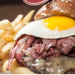 Pastrami & Egg Burger