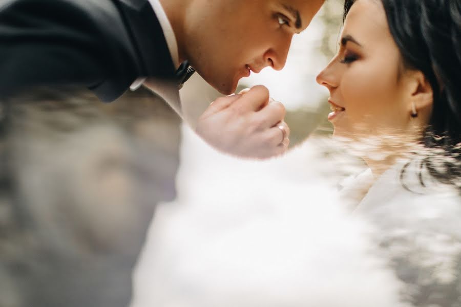 Fotógrafo de casamento Darina Zapesochnaya (zapesochnayad). Foto de 20 de outubro 2019