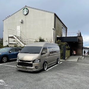 ハイエース