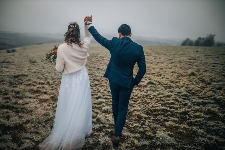 Fotógrafo de casamento Lukas Kenji Vrabel (kenjicz). Foto de 13 de setembro 2021