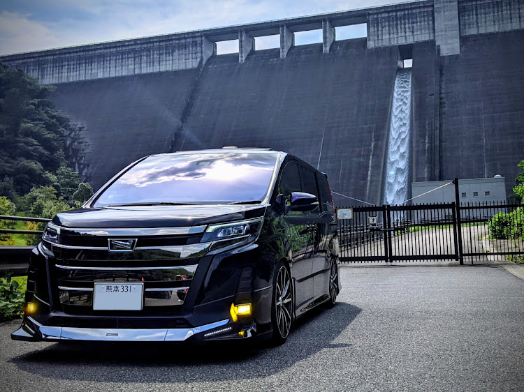 ノアの大山ダム・進撃の日田・道の駅うきは・サンルーフ・コートテクトに関するカスタム事例の投稿画像2枚目