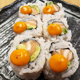 Spicy Salmon Roll -6pcs-