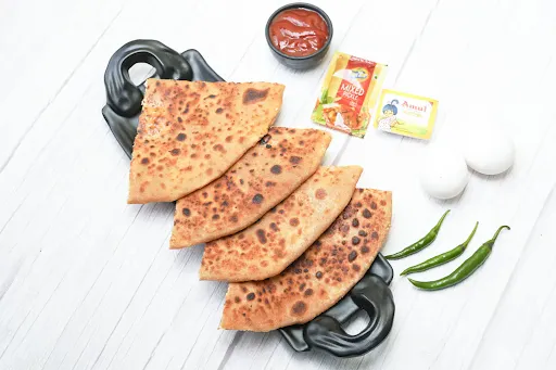 Paneer Egg Paratha With Curd