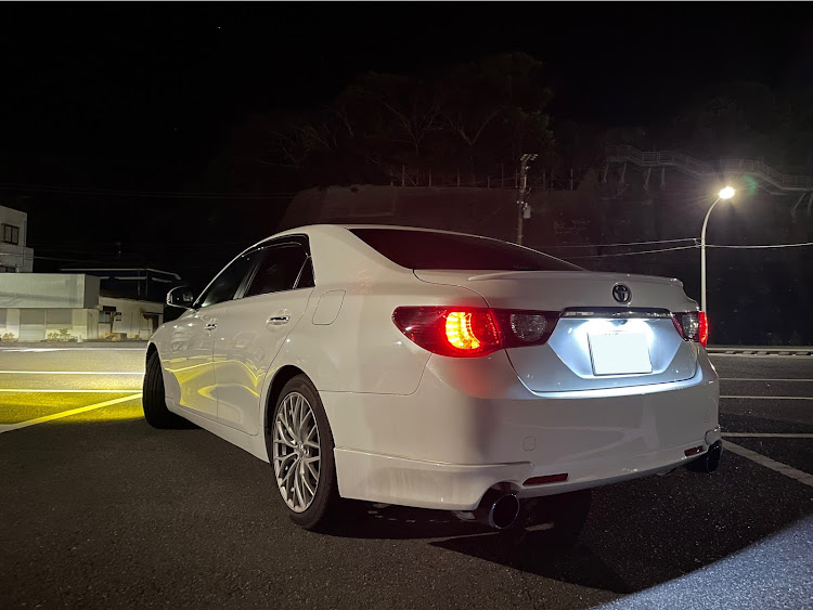 マークXのあなたのテールは？・ドライブ・バレンタインデー・柿本改マフラーに関するカスタム事例の投稿画像1枚目