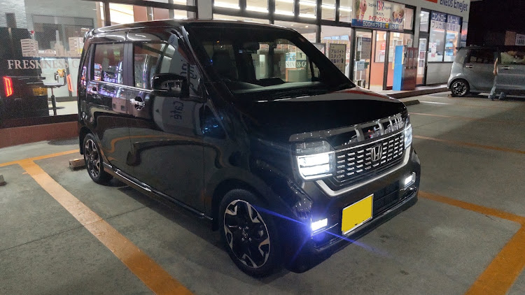 N-WGN カスタムの洗車・大牟田エッソ・コラボお誘いお待ちしておりますに関するカスタム事例の投稿画像1枚目