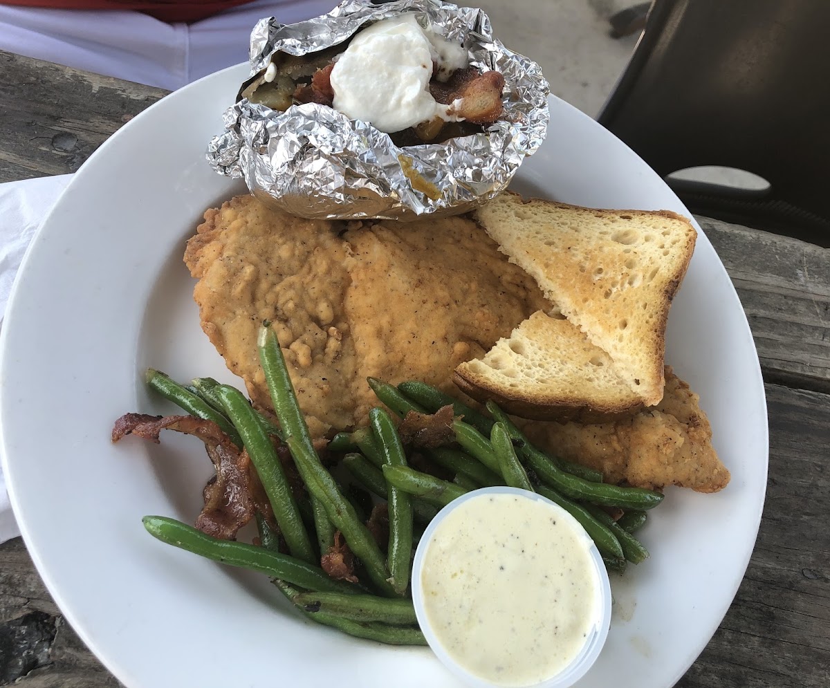 COUNTRY FRIED CHICKEN