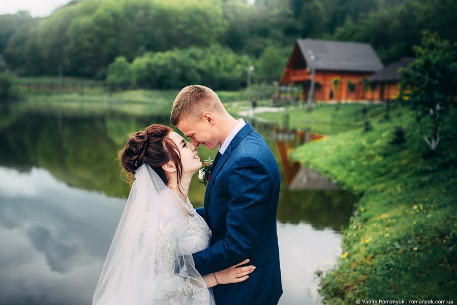 Fotógrafo de bodas Vadim Romanyuk (romanyuk). Foto del 4 de julio 2017