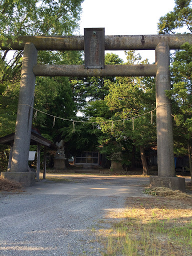 天津神社