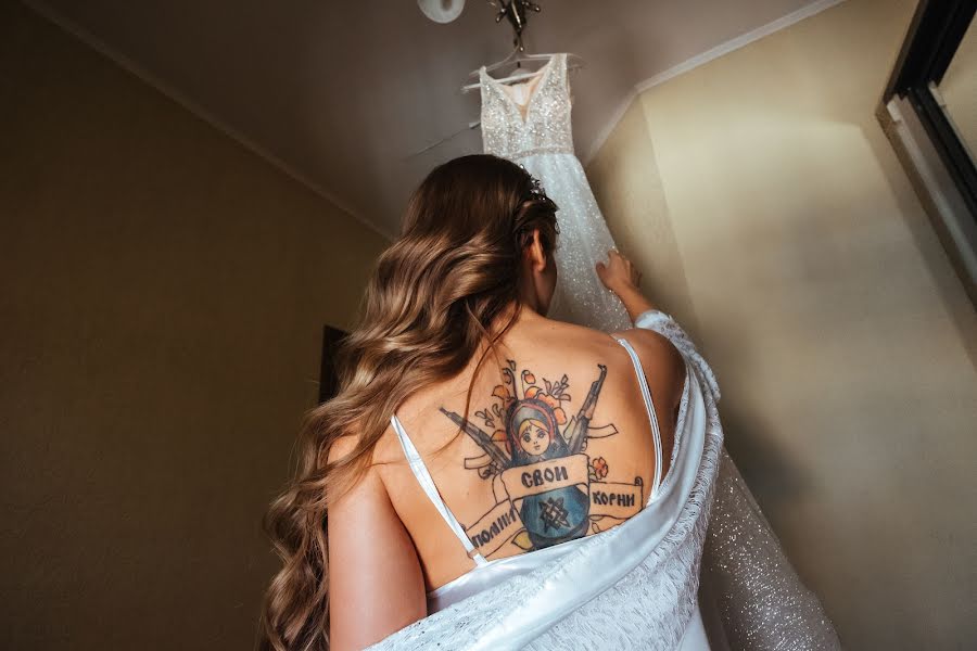 Wedding photographer Nikolay Manvelov (nikos). Photo of 2 September 2018