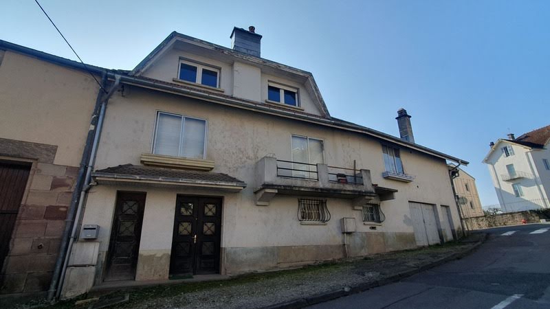 Vente maison 6 pièces 200 m² à Luxeuil-les-Bains (70300), 87 000 €