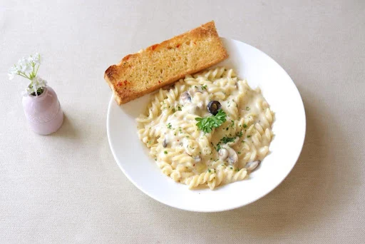 Cream Mushroom Pasta