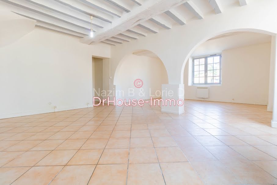 Vente maison 5 pièces 129 m² à Vert (78930), 239 000 €