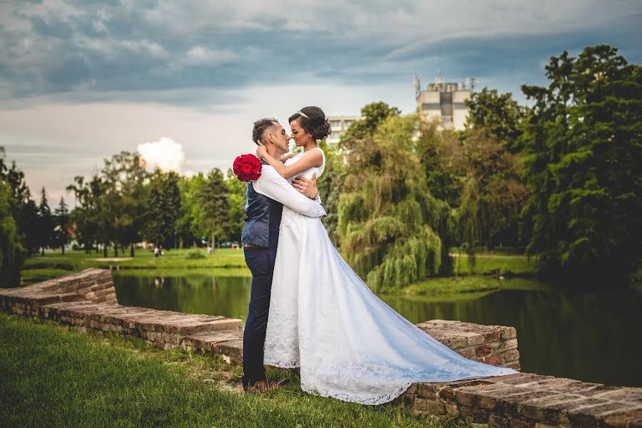 Wedding photographer Mery Borza (meryborza). Photo of 14 August 2016