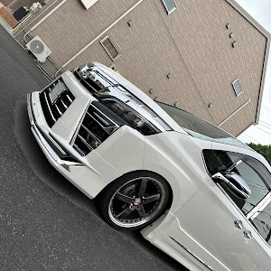 ヴォクシー ZRR80W