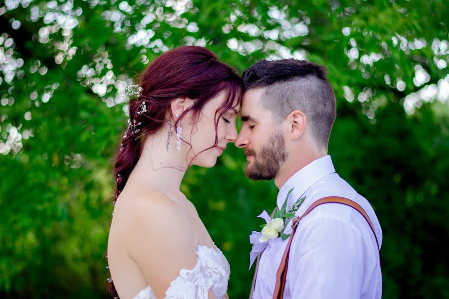 Fotógrafo de bodas Reuben Addo (castambiencephot). Foto del 28 de septiembre 2023