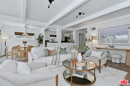 House 4