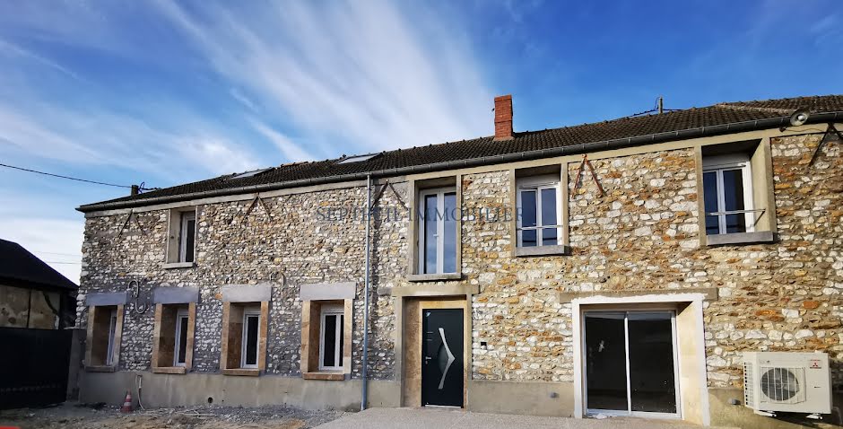 Vente maison 5 pièces 156 m² à Septeuil (78790), 299 500 €