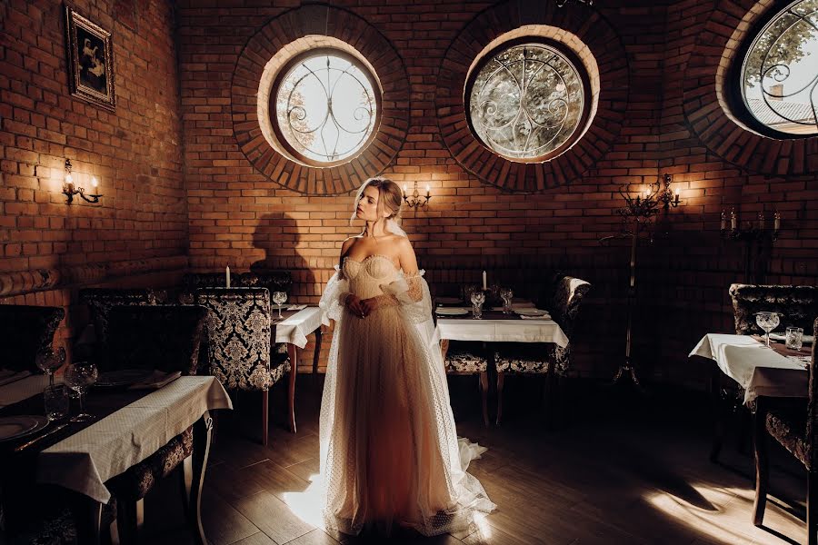婚礼摄影师Vova Staschuk（stashchukfamily）。2020 2月5日的照片
