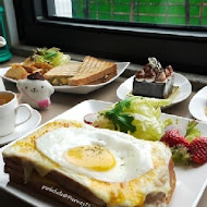 Freeway 73 Brunch & Snack 早午餐