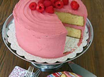 White Chocolate & Lemon Layer Cake with Raspberry