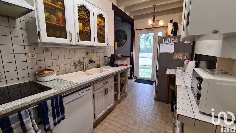 Vente maison 6 pièces 140 m² à Cognac (16100), 156 000 €