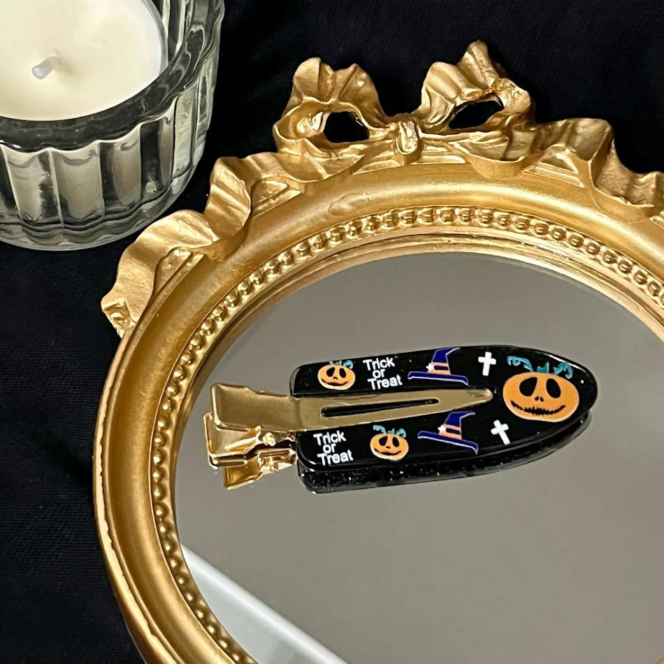 Accessoires pour cheveux citrouille, chauve-souris et ornithorynque pour fêtes d'Halloween. Coiffures festives!