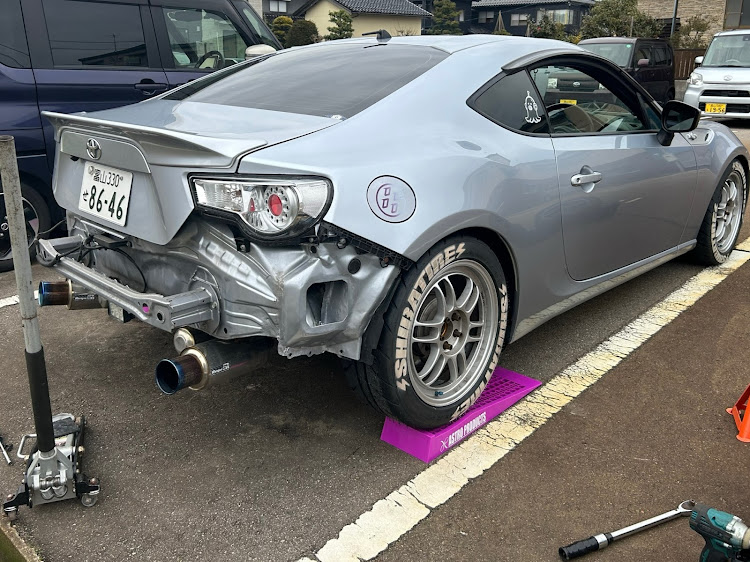 86のシバタイヤ・シバタイヤTW280に関するカスタム事例の投稿画像9枚目