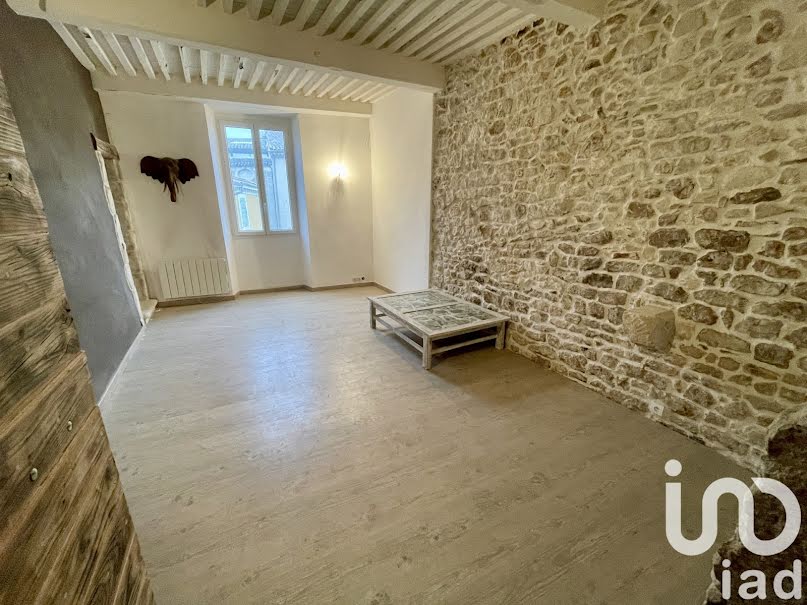 Vente maison 13 pièces 400 m² à Bourg-Saint-Andéol (07700), 165 000 €