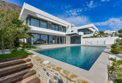 Villa 1