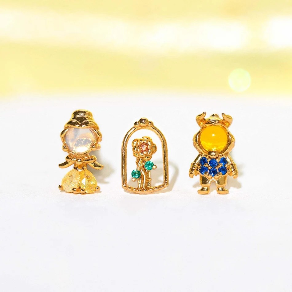 Cartoon Driedelige Oorbellen Set. Voeg plezier toe aan je look met deze schattige en veelzijdige oorbellen. Perfect voor elke dag.