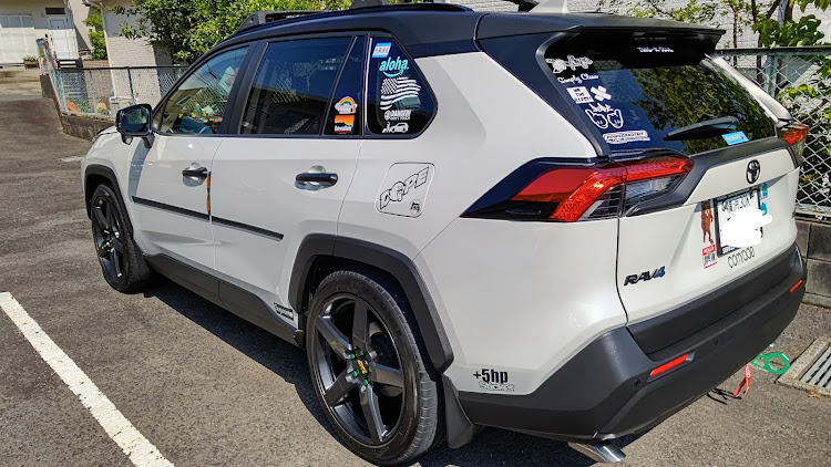 RAV4の#USDM・#HDM・違う病気💦・GWも呑兵衛🍺・洗車に関するカスタム事例の投稿画像2枚目