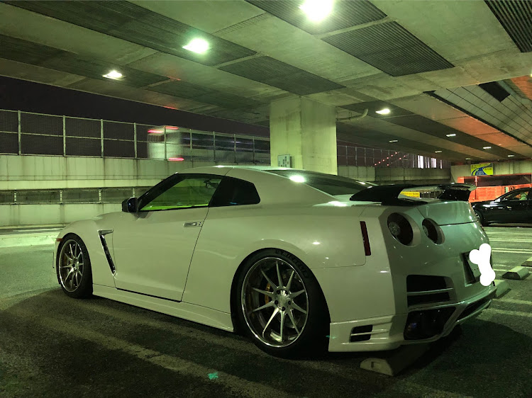 NISSAN GT-Rのドライブ・辰巳pa・芝浦pa・GT-R・R35に関するカスタム事例の投稿画像5枚目