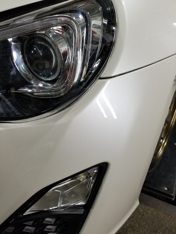 BRZのフロントバンパー修正に関するカスタム事例の投稿画像1枚目
