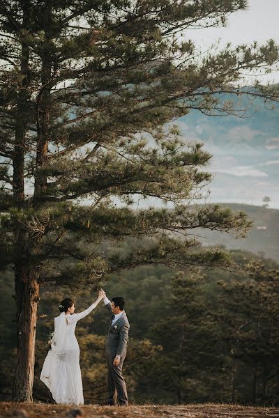 Wedding photographer Lộc Kom (lockom). Photo of 25 October 2023