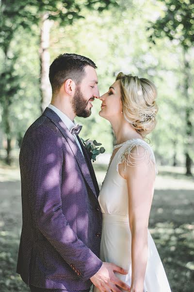 Fotógrafo de casamento Ekaterina Aleschik (aleshchyk). Foto de 7 de maio 2018